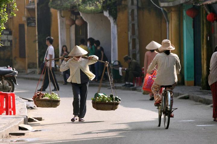 Cách Khởi Nghiệp Kiếm Tiền Bán Thời Gian Dành Cho Người Mới_Đào tạo kỹ năng thuyết trình